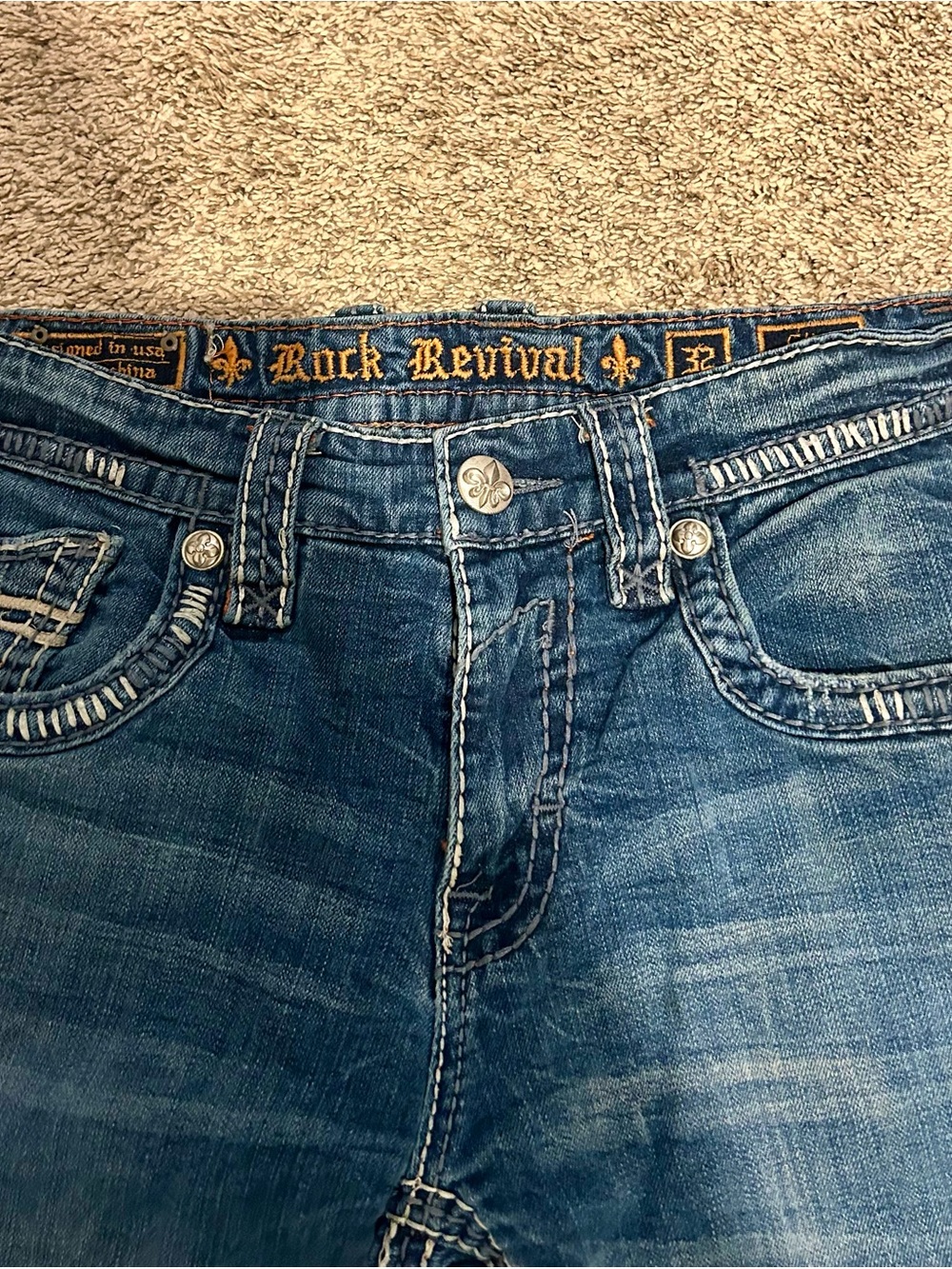 Rock Revival men’s Dark Blue bootcut Jeans with Embroidered Back Pockets - Picture 5 of 7